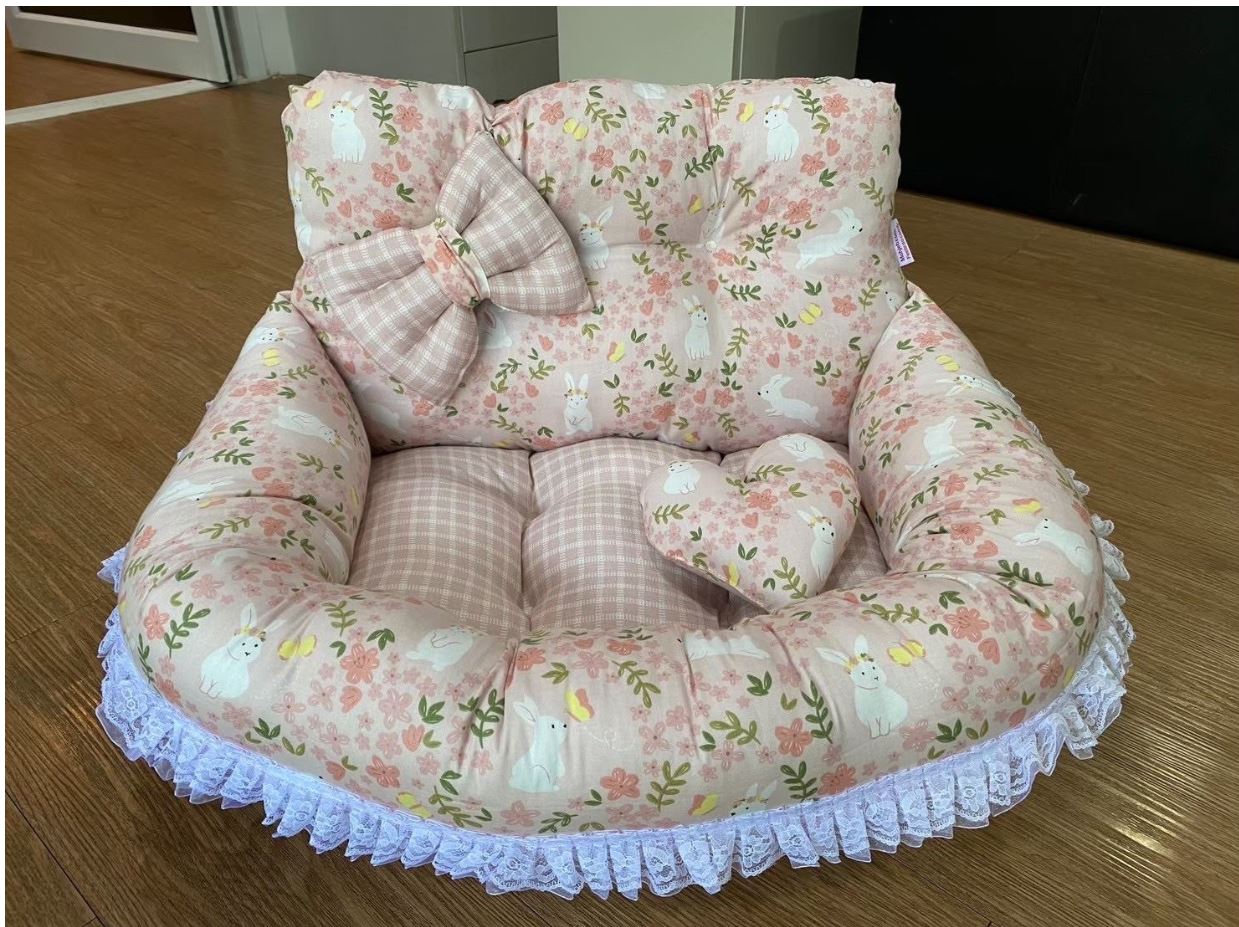 Coco Kindi Besete Luxury Queen Pet Bed